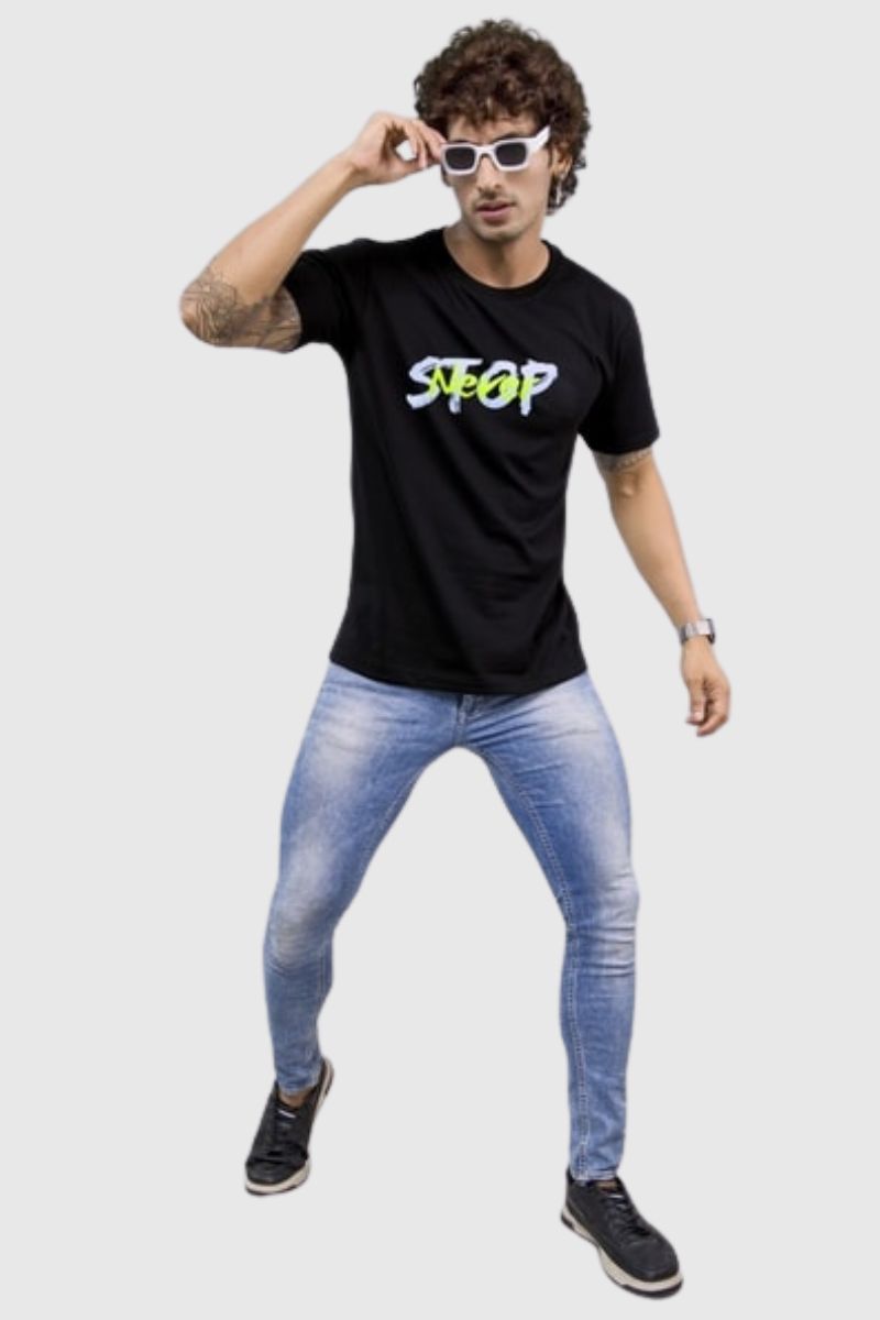 Attitude "Never Stop" Printed Half Sleeves T-Shirt